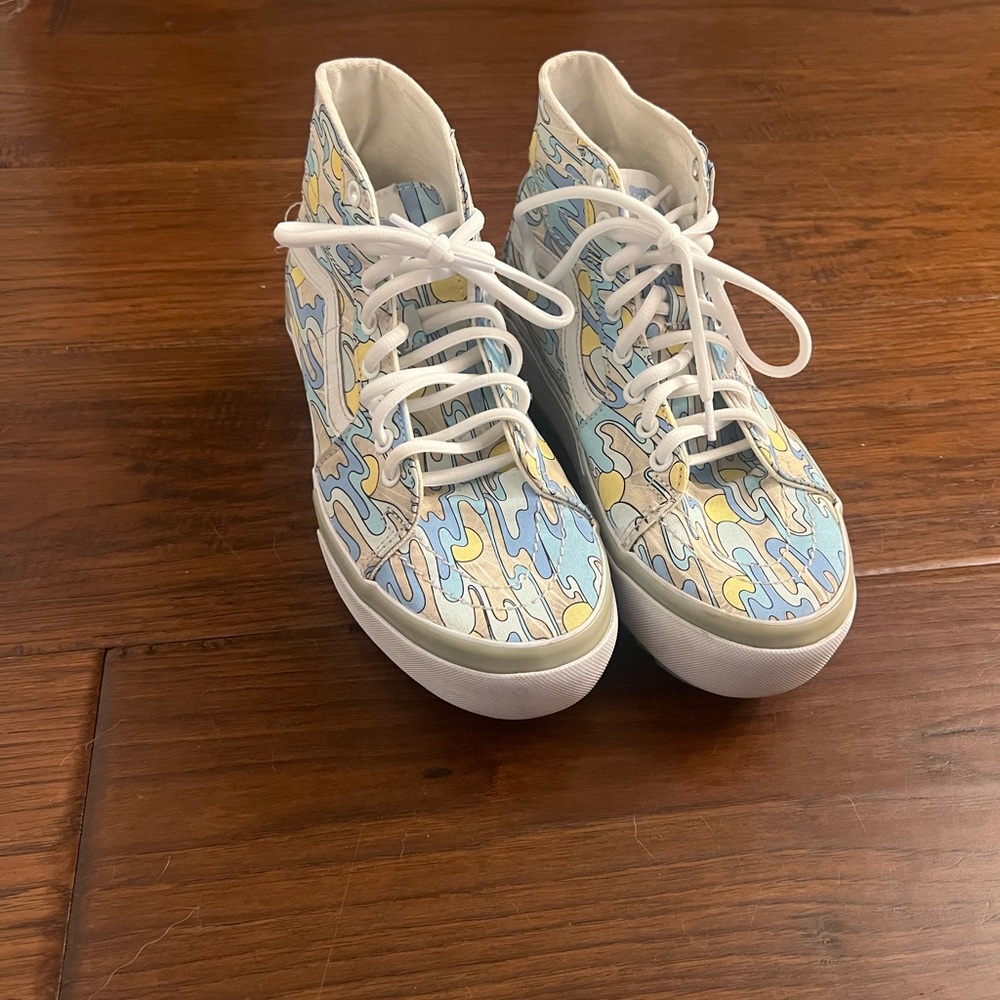 Vans High-Top Sneakers - Blue and Yellow Pattern